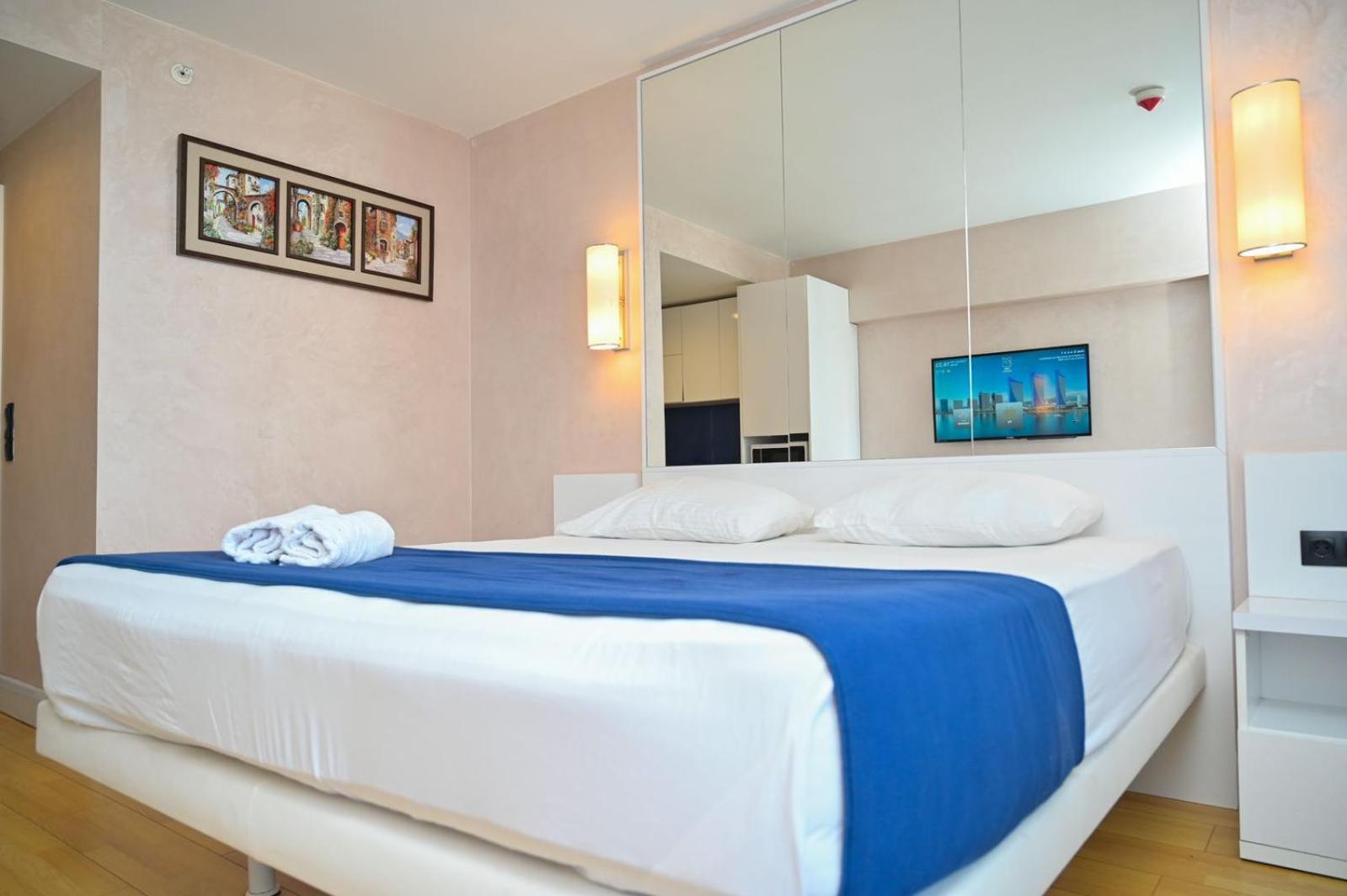 Black Sea View Apartment *