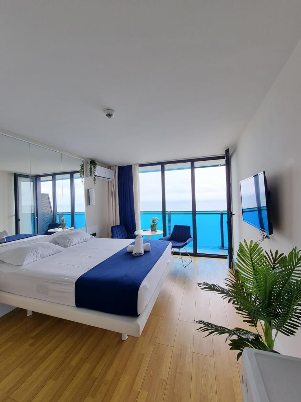 Black Sea View Apartment