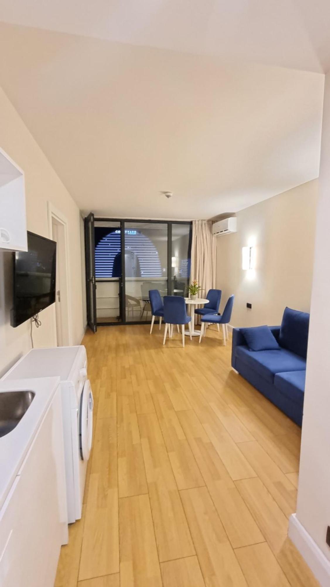 Black Sea View Apartment *